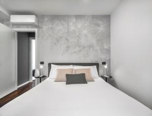 San Barnaba Palace R&R