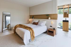 Villas Secluded Pool Villa near Castle : photos des chambres