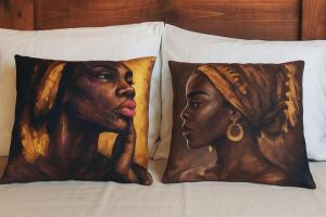 African Campsite Huts Plus Free Massage With Sauna And Hot Tub