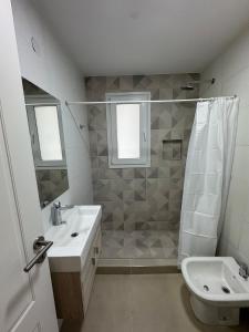 Departamento para 3 en el centro de Viedma!