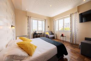 Hotels Hotel Belle Vue Royan : photos des chambres