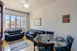 Apto confortável 800m do PQ. Redenção EBA0401