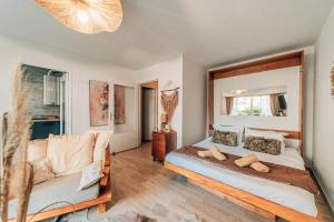 Studio Riviera piscine et plage à deux pas