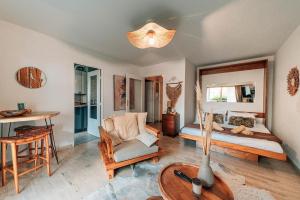 Studio Riviera piscine et plage à deux pas