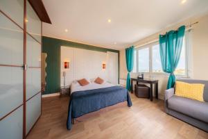 Hotels Hotel Belle Vue Royan : photos des chambres