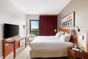 Hotels Crowne Plaza Lyon - Cite Internationale : photos des chambres