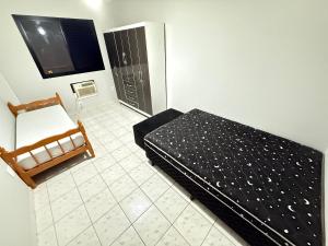 Pé na areia canto do forte VI