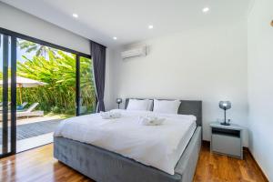 Royal Lotus Villa - Your Bali Home - 3-Bedroom Villa with Private Pool in Ubud