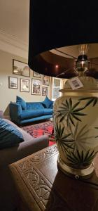 Cosy 2 bedroom flat-castle view