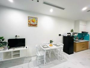 AN HOME Studio - Netflix- Self check in 0514