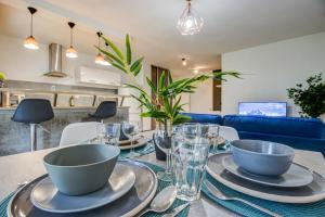 Appartements Le Reve Bleu - Joli T3 lumineux avec balcon & parking gratuit - Centre Toulouse : photos des chambres