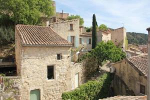 Maisons de vacances Le Petit Paradis : Maison 2 Chambres