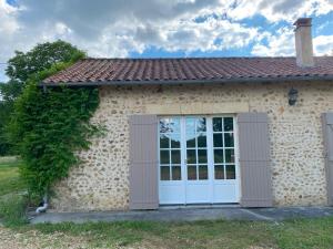 Maisons de vacances Longere de charme - Perigord : photos des chambres