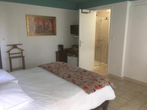 B&B / Chambres d'hotes La Villa des Poetes : photos des chambres
