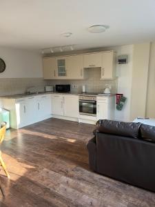 Hanley Swan, The Garden Flat