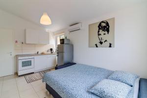 RougeMARIN apartments
