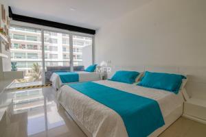 Morros Ultra, Beachfront & 2 Bedrooms by Inmobiliaria MFR
