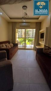 للايجار شاليه ارضي بحديقه 3 غرف بستيلا هايتس