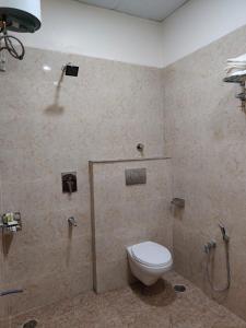 The Monark Inn