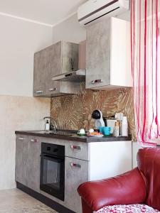 PIAZZA SANTANGELO - Home -