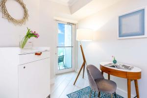 MVR Suite with Access to Miami-s Best Rooftop