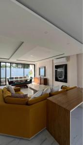 Lujosa casa Samborondon