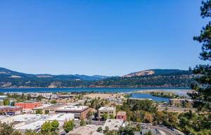 Hood River White Cap