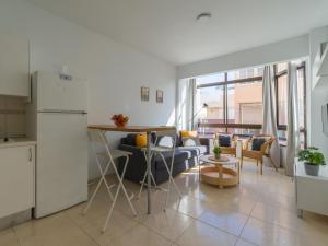 Cozy Nearby Flat Las Canteras