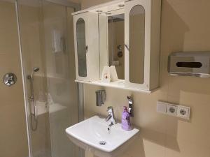 Apartment 8 at Cologne Cathedral