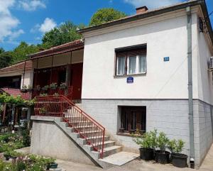 BoHan sobe Vladičin Han