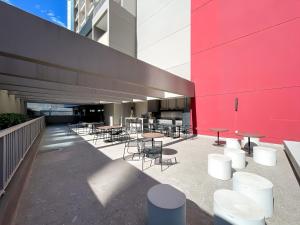 Nex One Faria Lima - com piscina a 2 minutos do metrô