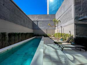 Nex One Faria Lima - com piscina a 2 minutos do metrô