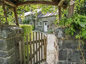 Glandwr Cottage
