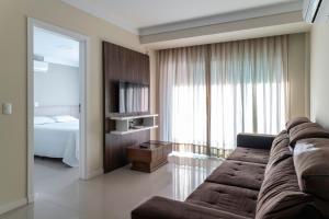 Curaçao 201 - Cobertura duplex com jacuzzi privativa - 50 metros da Praia de Canto Grande!