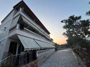 Amazing familiar apartments and rooms