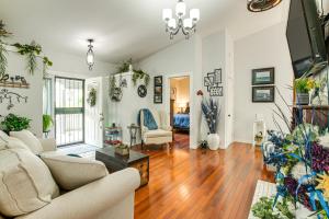 Hot Tub and Fire Pit Rockbridge Getaway!