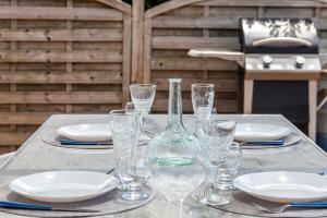 Campings Beau mobile home avec terrasse : photos des chambres