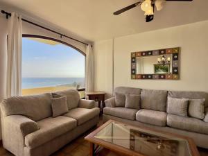Puerto Nuevo Surf Villa Flores 2BR with pool