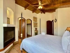 Puerto Nuevo Surf Villa Tranquilidad 2BR with pool