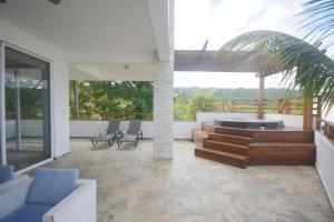 Beautiful apartment with sea view