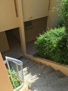 Antibes, Agreable appartement familiale en Rez de Jardin -2 piscines&tennis