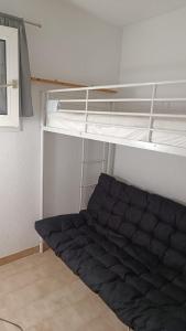 Antibes, Agreable appartement familiale en Rez de Jardin -2 piscines&tennis
