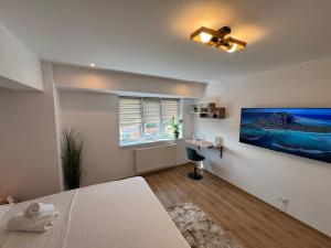 Seabreeze Ultracentral - NeverSea Beach