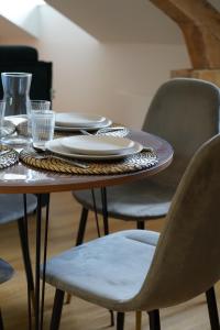 Appartements Les Combles d-Eliot - Charme sur la vallee : photos des chambres