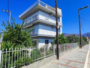 Aristotelis Apartment 2nd floor