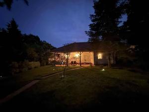 Gesztenyeház vendégház a Dunakanyarban fürdődézsával