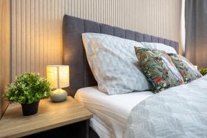 Medená Luxe Residence - 2BR Old Town & Bratislava