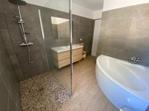 Maisons de vacances Quiet house in provence : photos des chambres