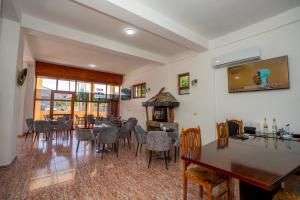 Hotel Restaurant Anton Logu