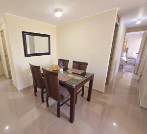 Apartamento Premium frente a Universidad San Marcos para 4 pers en lima